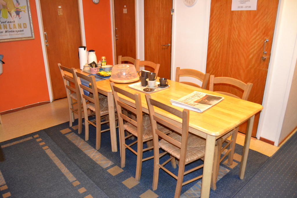 Hostel Matkakoti Patria ลาห์ตี ภายนอก รูปภาพ